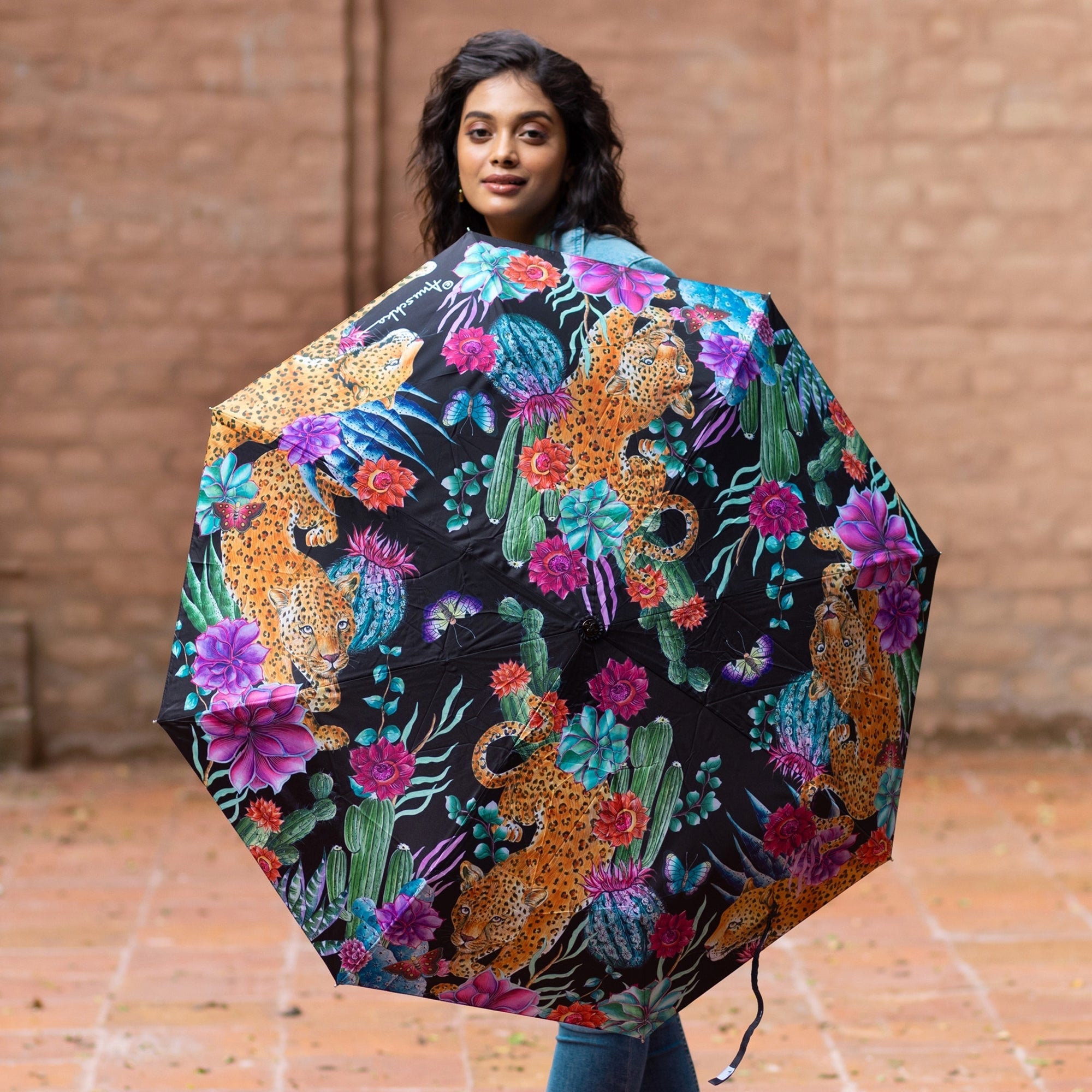 Auto Open/ Close Printed Umbrella - Leopard Floral