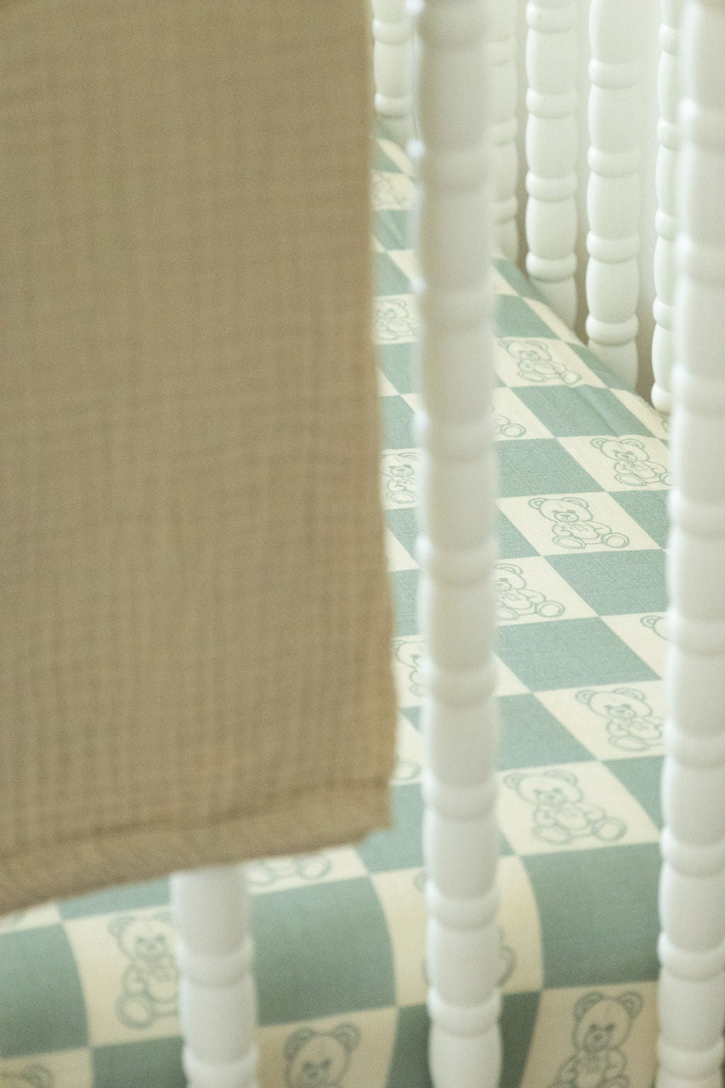 Organic Bamboo Cotton Muslin Crib Sheet in Checkered Bears