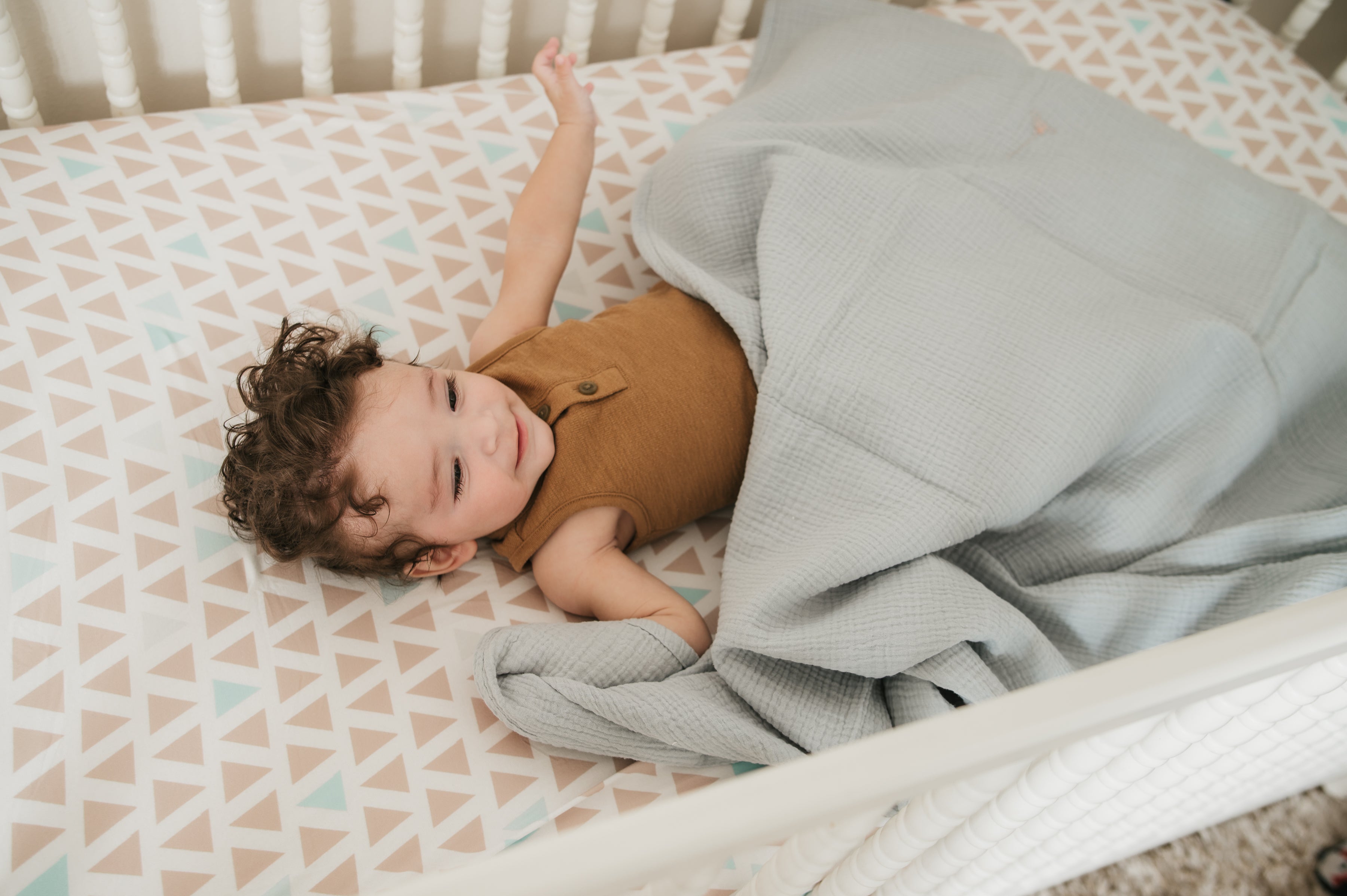 Jersey Knit Polyester Crib Sheet in Every Which Way