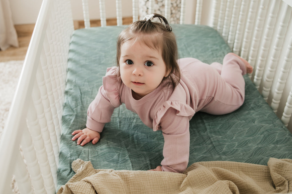 Organic Bamboo Blend Crib Sheet in Beanstalk