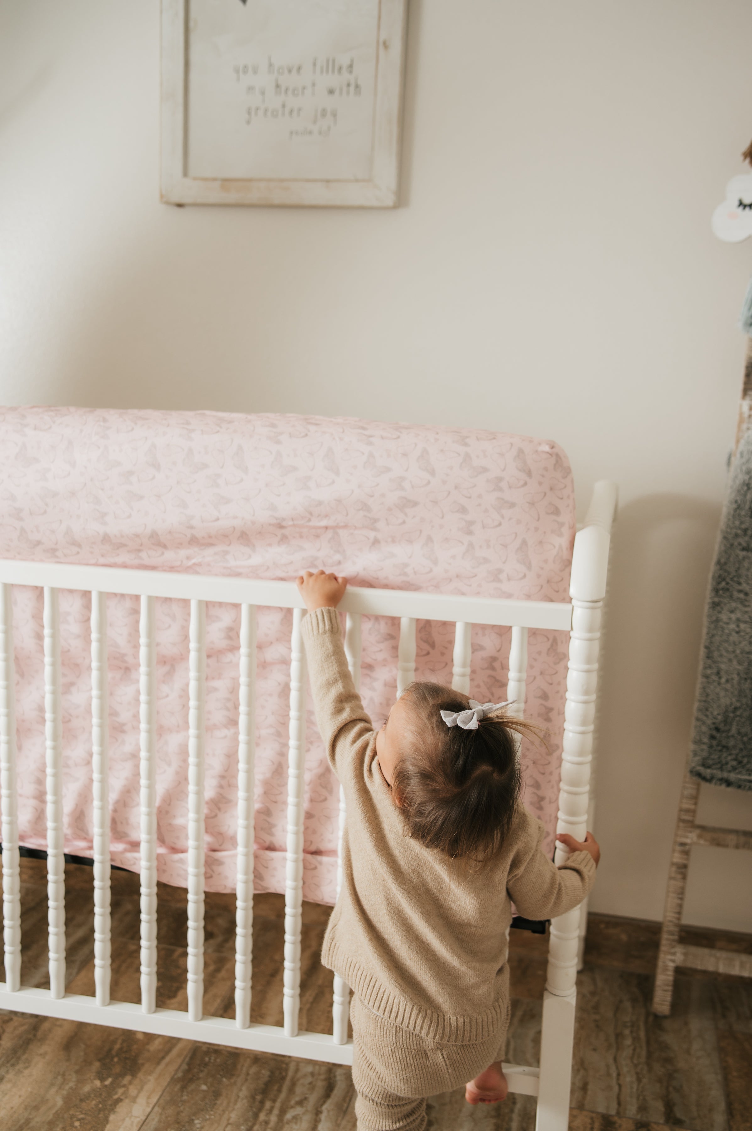 Organic Cotton Jersey Crib Sheet in Butterfly Dreamscape