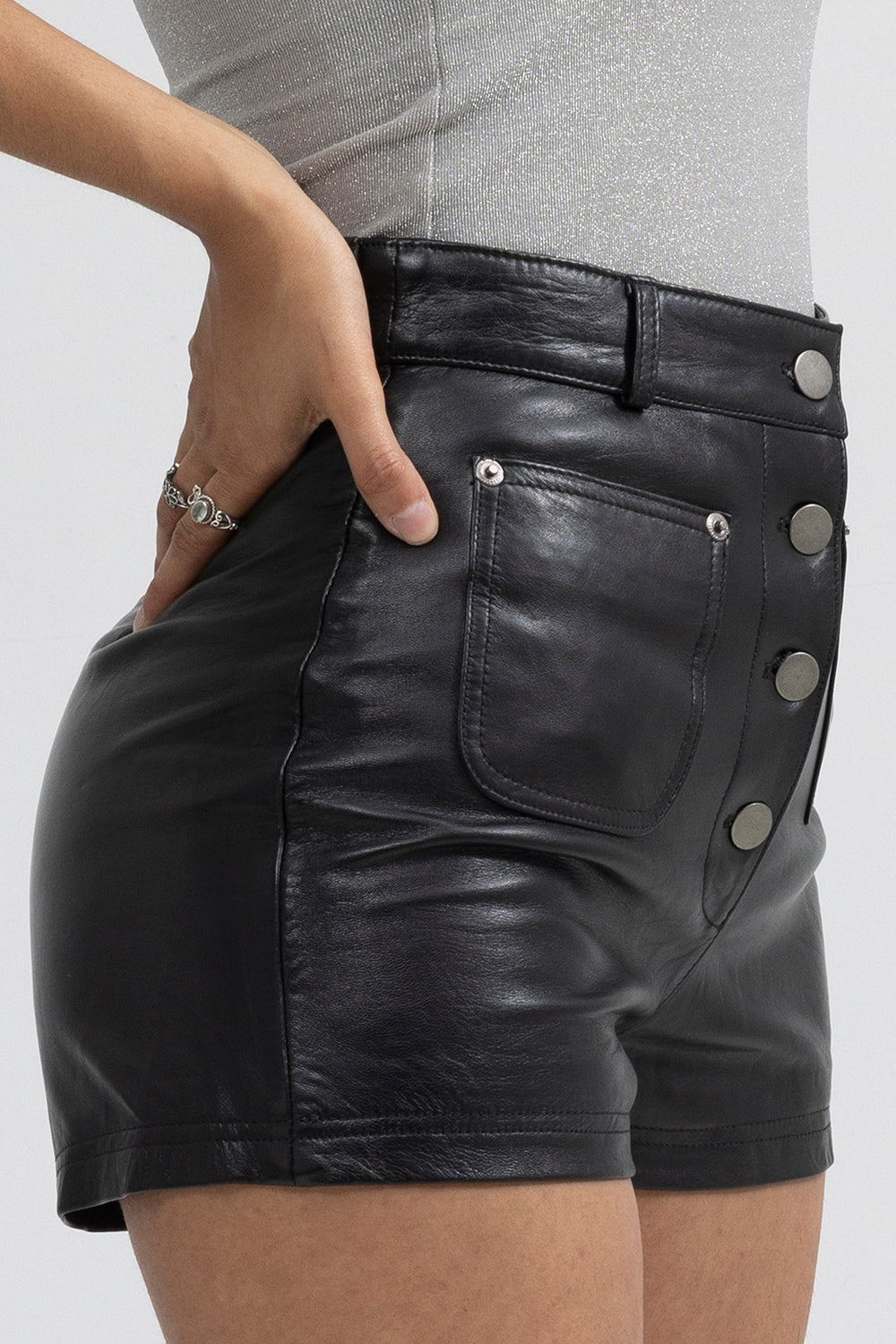 Maleni Womens Leather Shorts
