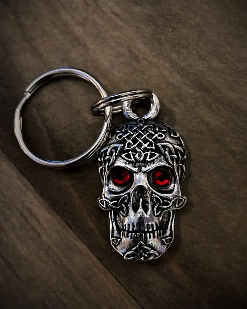BBK-11 Celtic Skull Diamond Keychain